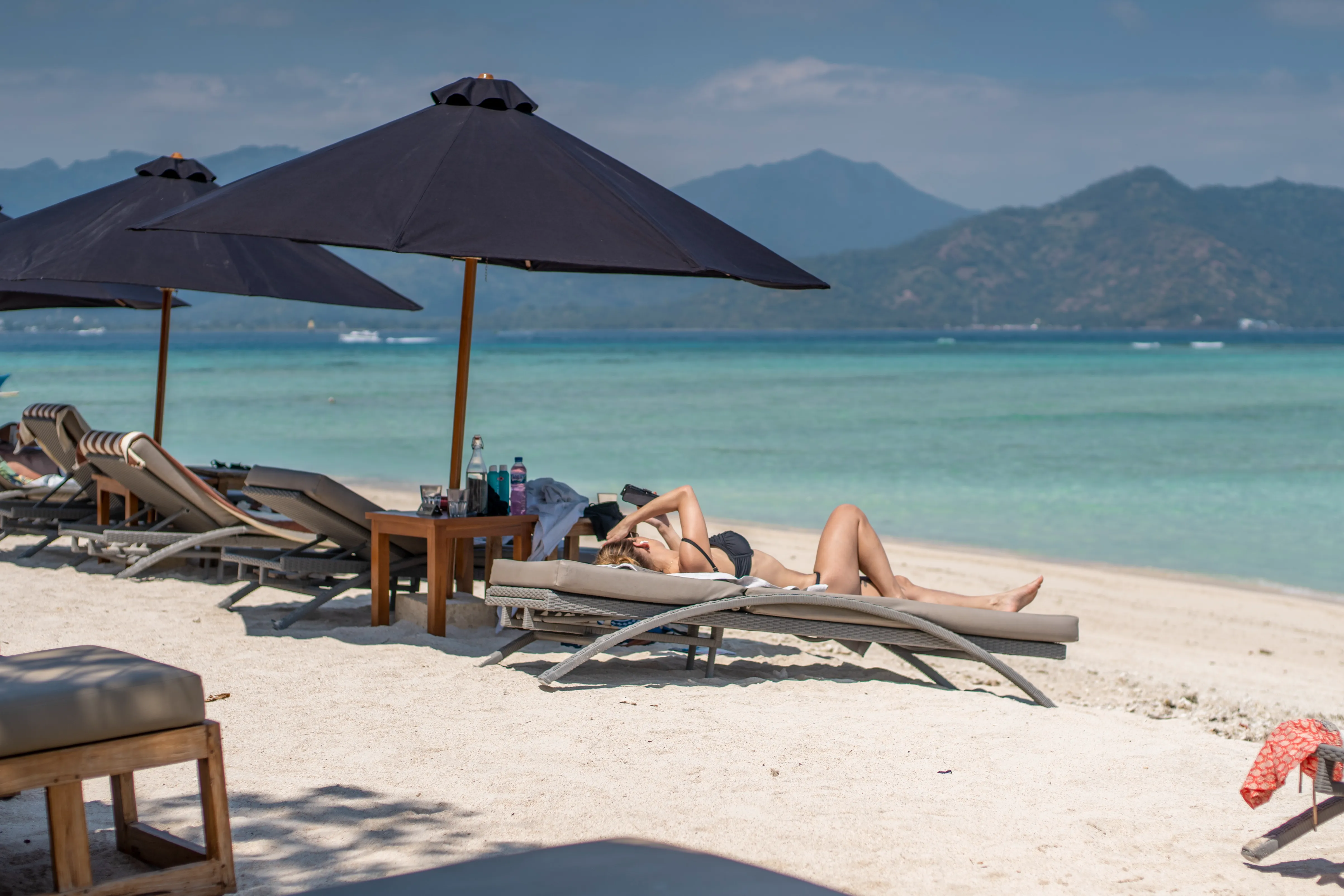 Wake up to the sea, not your phone