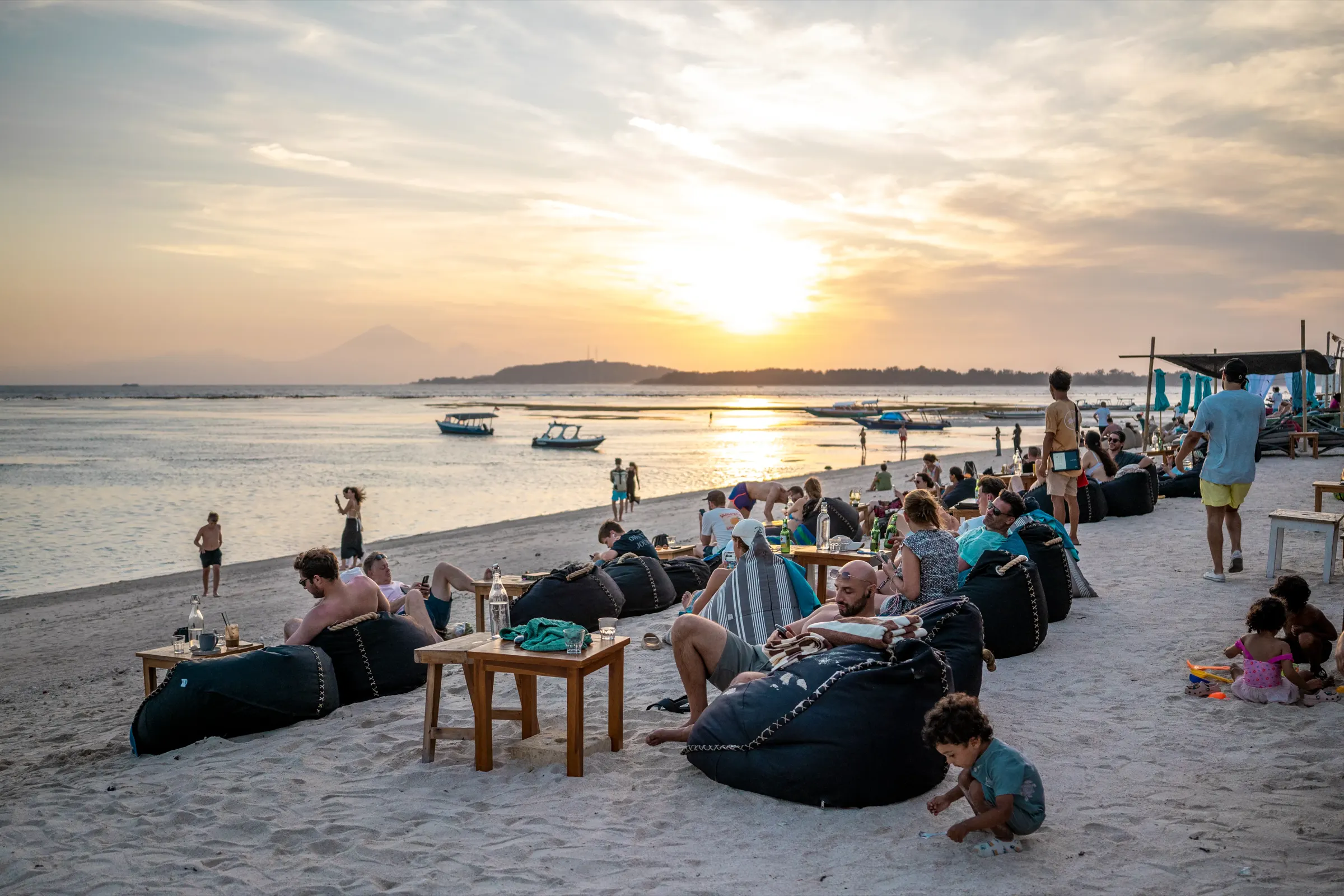 The quiet middle island, our favourite kind